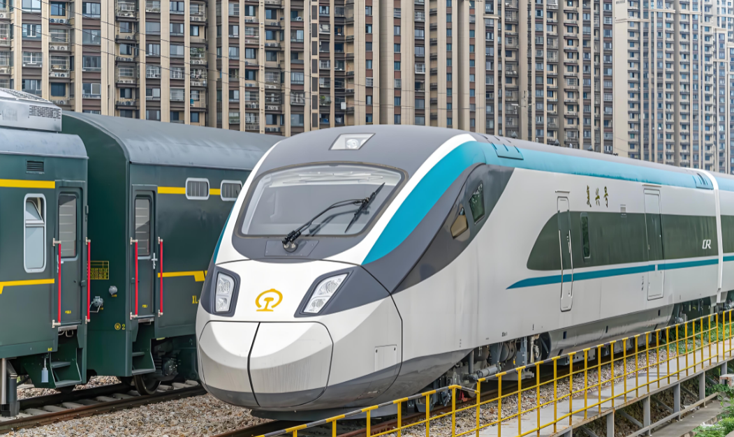 哈铁筑牢粮食丰收运输根基