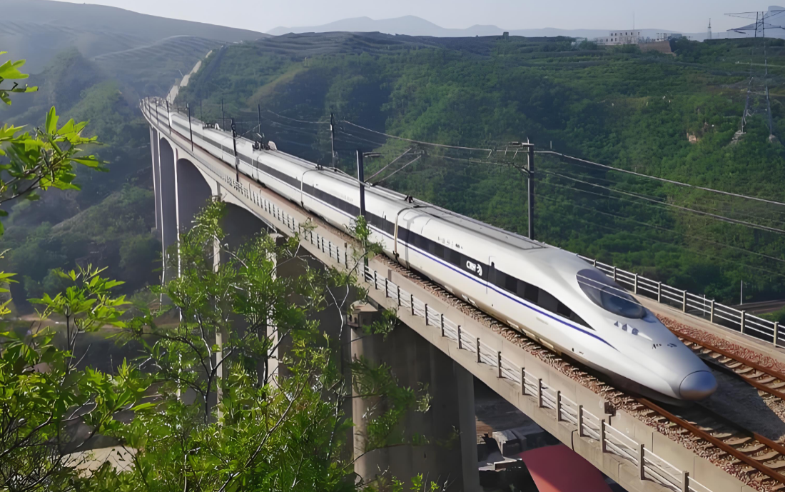 五一出行不用愁，郑铁为您铺就顺畅旅途